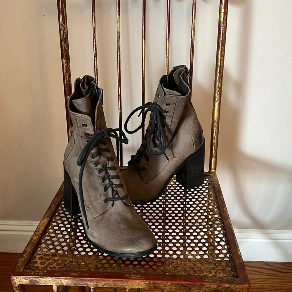 Boutique Combat Boots - Picture 1 of 8